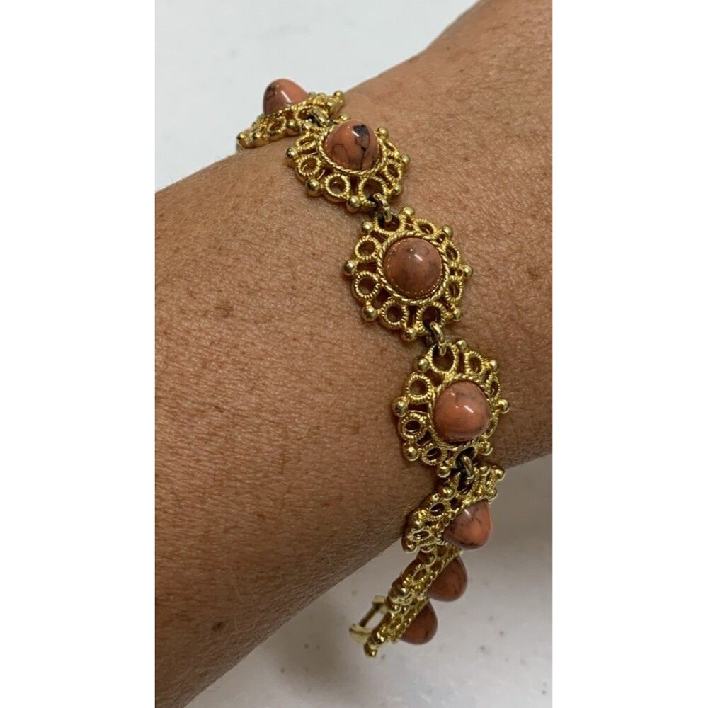 Vintage Sarah Coventry Bracelet Filigree Flower Cabochon Link 7”